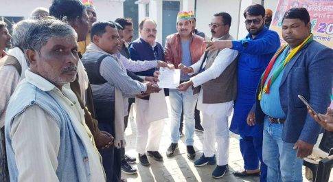 गांव गांव पांव पांव यात्रा तीसरे दिन भी जारी शाहजहांपुर नगर विधानसभा के 15 मोहल्लों का भ्रमण।