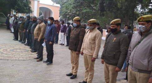 मौन धारण कर याद किये गये अमर सेनानी