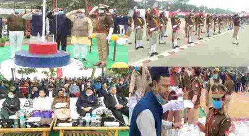महराजगंज। पुलिस लाइन में प्रशासनिक अधिकारियों ने ध्वजारोहण कर पुलिस कर्मियों को किया सम्मानित मुख्य अतिथि सांसद पंकज चौधरी रहे मौजूद।