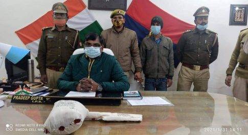 महराजगंज। बृजमनगंज थाना क्षेत्र मे हुयी महिला की हत्या का 48 घण्टे में पर्दाफाश