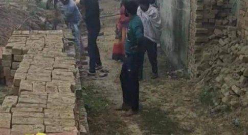 महाराजगंज। घंगरहवा में हुए भूमि विवाद के मामले में पनियरा पुलिस ने दोनों पक्षों के 6 लोगों का किया चालान