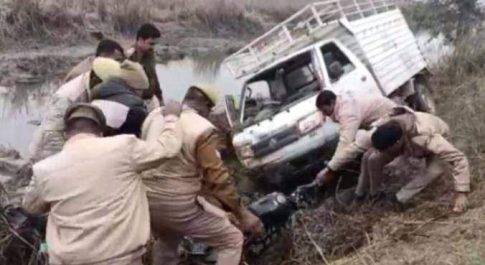 महाराजगंज। भीषण सड़क हादसे में एक युवक की मौत, दूसरा गंभीर रूप से घायल