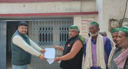 किसान यूनियन(भानू)ने सहायक विकास अधिकारी(पंचायत)को सौंपा ज्ञापन