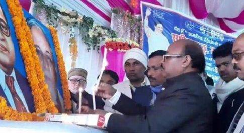 महाराजगंज। महाराजगंज में बसपा कार्यकर्ताओं ने जन कल्याणकारी दिवस के रुप में मनाया मायावती का जन्मदिन