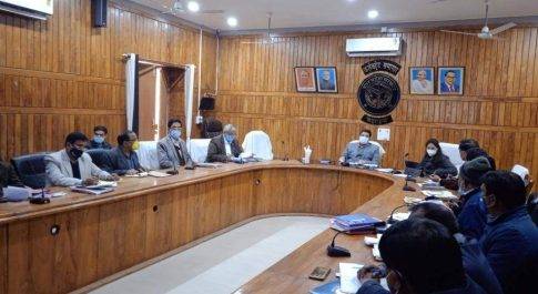 डीएम की अध्यक्षता में सम्पन्न हुई जिला स्वास्थ्य समिति की बैठक