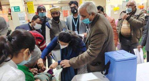 सीडीओ ने पोलियों अभियान का किया शुभारम्भ