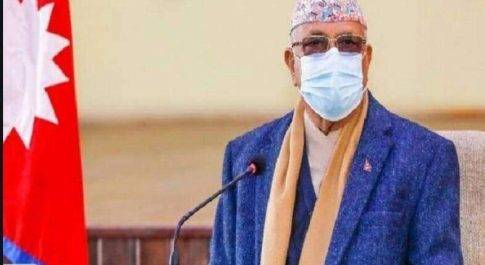 नेपाल में तेजी से जारी है राजनितिक संकट, चुनाव आयोग से मिले केपी शर्मा