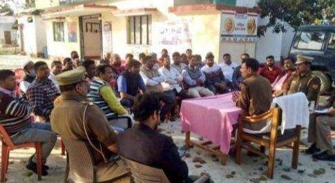 महराजगंज। सना ज्वेलर्स चोरी का जल्द होगा खुलासा:सीओ फरेंदा
