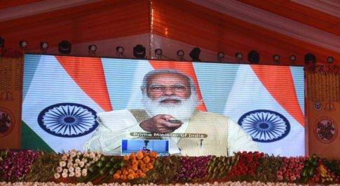 प्रधानमंत्री नरेन्द्र मोदी ने किया महाराजा सुहेल देव स्मारक स्थल व चित्तौरा झील की विकास योजनाओं का शिलान्यास