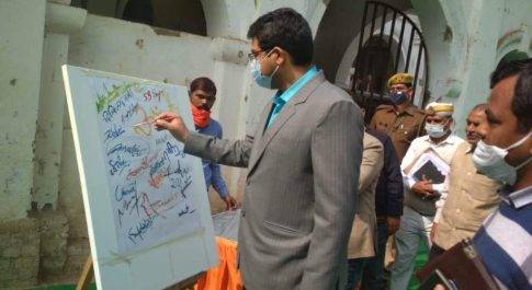 डीएम व सीडीओ ने चित्रांकन कला शिविर का किया शुभारम्भ