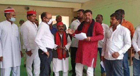 फरेंदा। नवनिर्मित राजकीय आईटीआई कॉलेज का अवैध तरीके से निर्माण का लगा आरोप