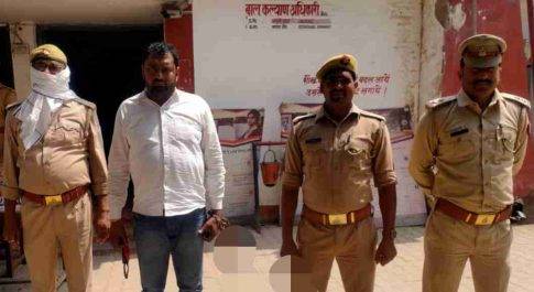 पनियरा पुलिस ने 01अभियुक्त के कब्जे से एक 01अदद देशी कट्टा व 01अदद जिंदा कारतूस बरामद किया गिरफ्तार