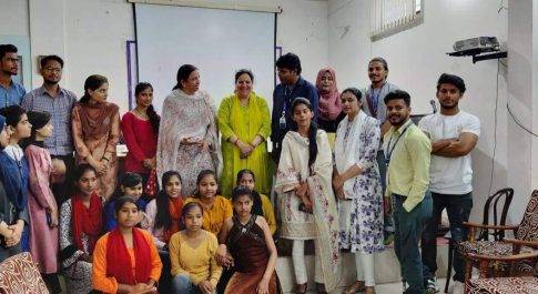 महिला दिवस के उपलक्ष्य में प्रतिभाओं का हुआ सम्मान