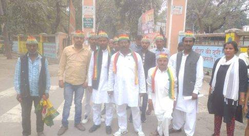 पेट्रोल, डीजल व घरेलू गैस और महंगाई को लेकर बहराइच प्रसपा का धरना व प्रदर्शन