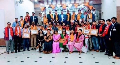 नेपाल भारत अवध मैत्री समाज ने भारत और नेपाल के कोरोना योद्धाओं को किया सम्मानित