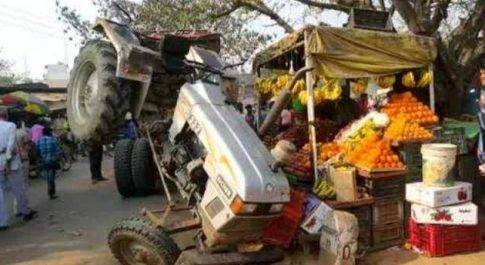 महाराजगंज। जाको राखे साइयां मार सके ना कोय, चमत्कारी तरीके से बची दो बच्चों समेत तीन लोगों की जान