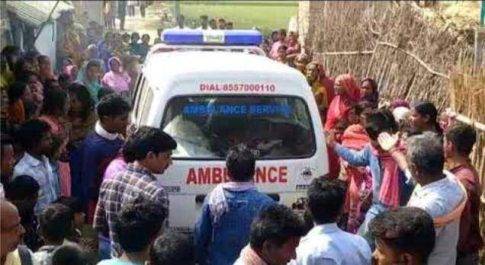महाराजगंज। चंडीगढ़ में महाराजगंज के मजदूर की हत्या मामले में शव गांव पर पहुंचते ही मचा हाहाकार , रो रोका हुआ बुरा हाल