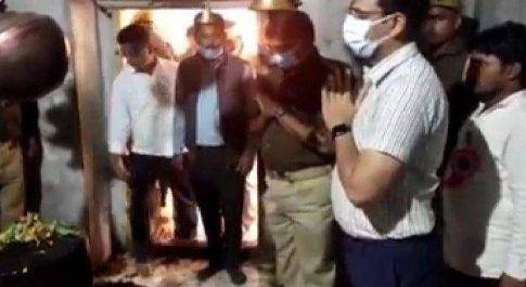 महाराजगंज। जिला अधिकारी व पुलिस अधीक्षक ने किया भ्रमण