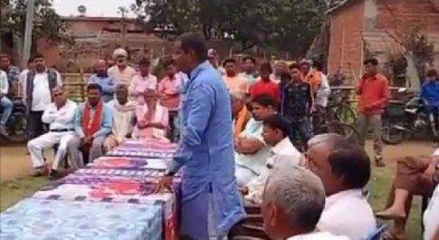महाराजगंज। महाराजगंज विधायक ने चौपाल लगाकर गिनाई सरकार की उपलब्धियां
