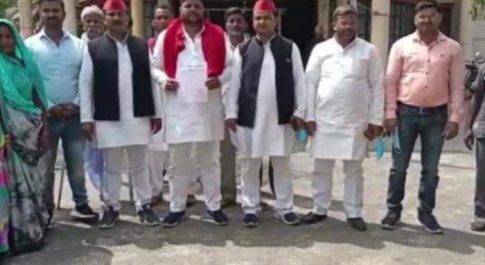 महाराजगंज। सुप्रीम कोर्ट के आदेश की धज्जियां उड़ा कर भीटा की जमीन पर कराया जा रहा सरकारी आईटीआई का निर्माण