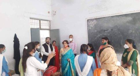 आयोग की सदस्य ने तहसील कैसरगंज में की जनसुनवाई जी.आई.सी. कैसरगंज का किया निरीक्षण