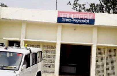 बिना मास्क झुंड बनाकर चुनाव प्रचार करना पड़ा मंहगा बृजमनगंज पुलिस ने की बड़ी कार्रवाई