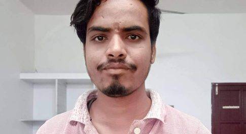 कोरोना महामारी में दैनिक मजदूरी करने वालों की प्रत्यक्ष एवं अप्रत्यक्ष रूप से मदद करनी चाहिए