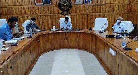 अवैध मदिरा के तस्करी पर अंकुश के लिए प्रभावी प्रवर्तन कार्यवाई की जाय: डीएम