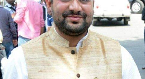 महाराजगंज। मेरे खून का अंतिम कतरा भी नौतनवा क्षेत्र के विकास के लिए बहेगा, यही से लड़ूंगा चुनाव- विधायक अमनमणि त्रिपाठी