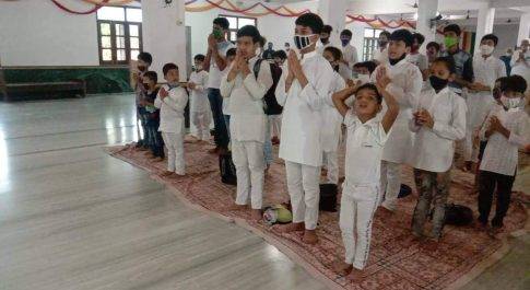 श्री जैन श्वेतांबर तेरापंथ में मंत्र दीक्षा से जीवन का विकास संभव