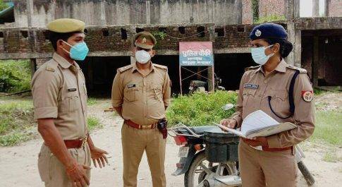 भग्गड़वा पुलिस चौकी का SP ने किया आकस्मिक निरीक्षण