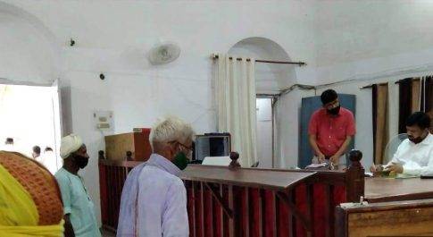 राष्ट्रीय लोक अदालत में डीएम ने लगाया 384690 रूपये का अर्थदण्ड