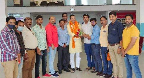 जौनपुर।आईबी सिंह जौनपुर इलेक्ट्रानिक मीडिया संघ के अध्यक्ष, राजेश श्रीवास्तव बने महामंत्री।