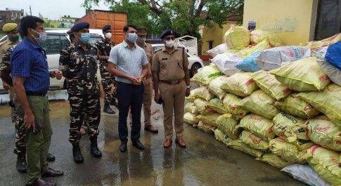 महराजगंज पुलिस व एसएसबी की बडी कामयाबी नशीली दवाओं का जखीरा बरामद बाजार में कीमत 686 करोड़