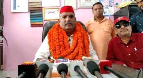 गौरी शंकर गुप्ता को समाजवादी साहू राठौर महासभा के राष्ट्रीय उपाध्यक्ष नियुक्त होने पर साहू समाज ने किया जोरदार स्वागत चलो कम से कम दिखाओ