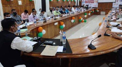 डीएम की अध्यक्षता में सम्पन्न हुई जिला स्तरीय उद्योग बन्धु समिति की बैठक