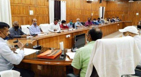 जनपद के 08 परीक्षा केन्द्रों पर सम्पन्न होगी बी.एड. प्रवेश परीक्षा, चाक-चौबन्द व्यवस्था के लिए डीएम ने अधिकारियों के साथ की बैठक