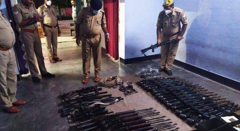 अपर पुलिस अधीक्षक ग्रामीण अशोक कुमार ने मीहिपुरवा सर्किल के थानों का किया अर्धवार्षिक निरीक्षण