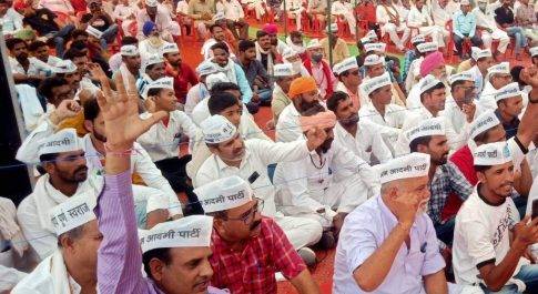 केंद्र में पूंजीपतियों के लिए `कपूत’ की सरकार: संजयसिंह