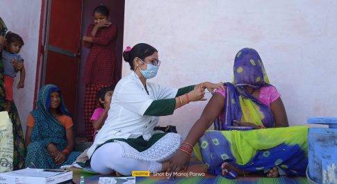 कोरोना वॉलिंटियर की मदद से टीकाकरण में मिल रही सफलता