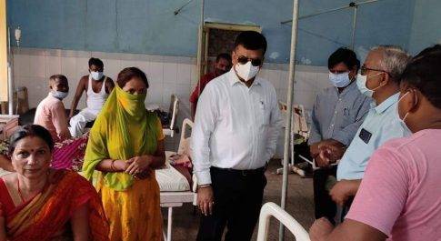 डीएम ने महर्षि बालार्क जिला चिकित्सालय का किया औचक निरीक्षण चिकित्सालय की साफ-सफाई, दवाओं की उपलब्धता व अन्य व्यवस्थाओं का जिला जायजा