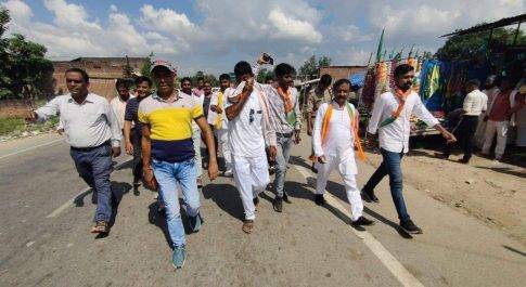 मुख्यमंत्री के स्वागत में ब्लॉक प्रमुख नवाबगंज ने 32 गाड़ियों के काफिले के साथ दर्ज की अपनी सहभागिता