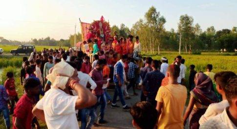नये थानाध्यक्ष से नहीं संभल रहा रिसिया, मूर्ति विसर्जन के दौरान चहुंओर बस बवाल ही बवाल