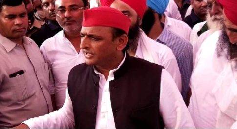 सुनिए बहराइच पहुँच कर किसानों के मामले पर क्या बोले अखिलेश यादव