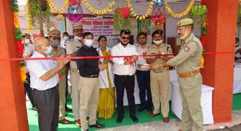 आई.एम.ए. के तत्वावधान में जिला कारागार में आयोजित हुआ मेगा चिकित्सा शिविर डीएम डॉ. दिनेश चन्द्र ने किया हेल्थ कैम्प का शुभारम्भ 900 बन्दियों का हुआ स्वास्थ्य परीक्षण