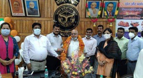 स्थानान्तरित नगर मजिस्ट्रेट को दी गयी भावभीनी विदाई
