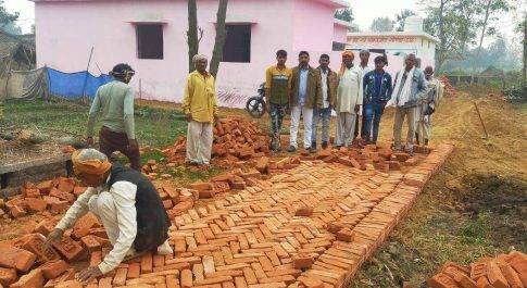 ग्राम पंचायत बढ़ौलीपुर में बह रही विकास की हवा