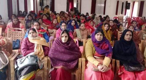 शिक्षा से ही संभव है समाज की विकास