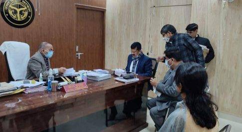 मण्डलायुक्त ने तहसील बहराइच का किया औचक निरीक्षण