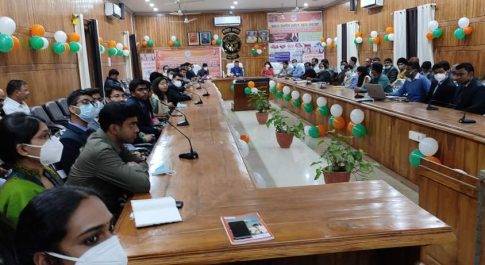 अध्ययन के लिए जनपद पहुंचे भारतीय प्रशासनिक सेवा के 30 प्रशिक्षु अधिकारी
